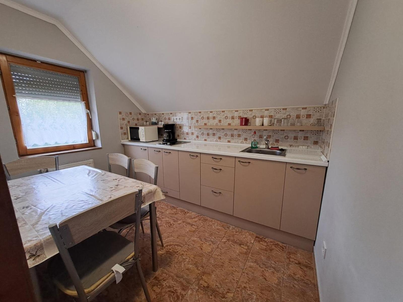 Berta Panzio Bed & Breakfast Hajduszoboszlo Room photo