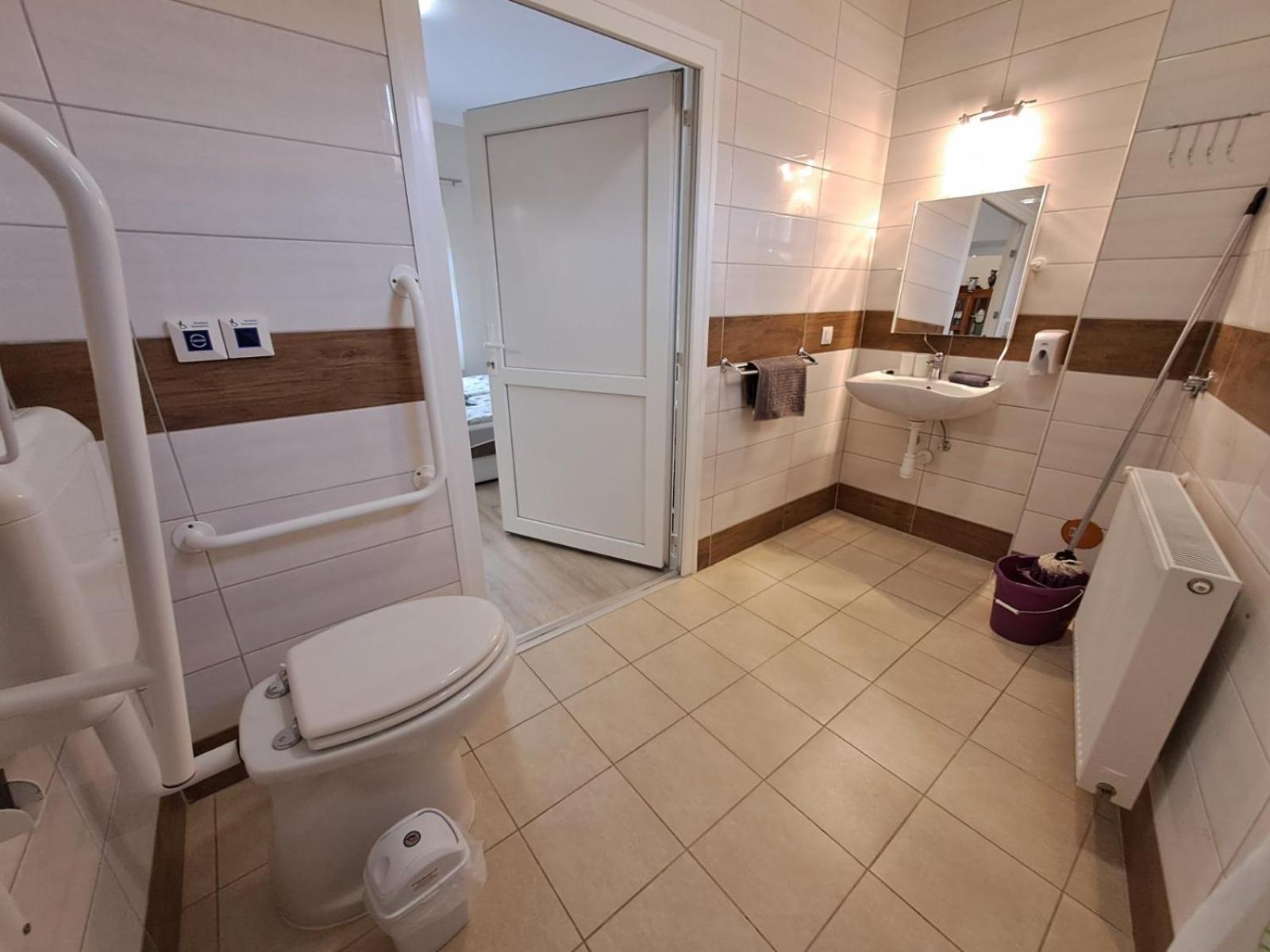 Berta Panzio Bed & Breakfast Hajduszoboszlo Room photo