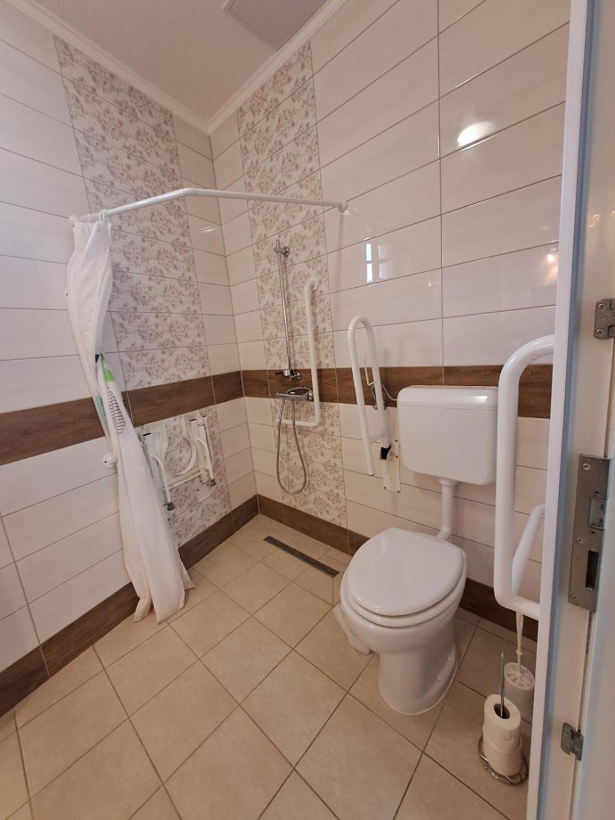 Berta Panzio Bed & Breakfast Hajduszoboszlo Room photo